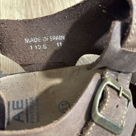 Sandals_&_Flip_Flops